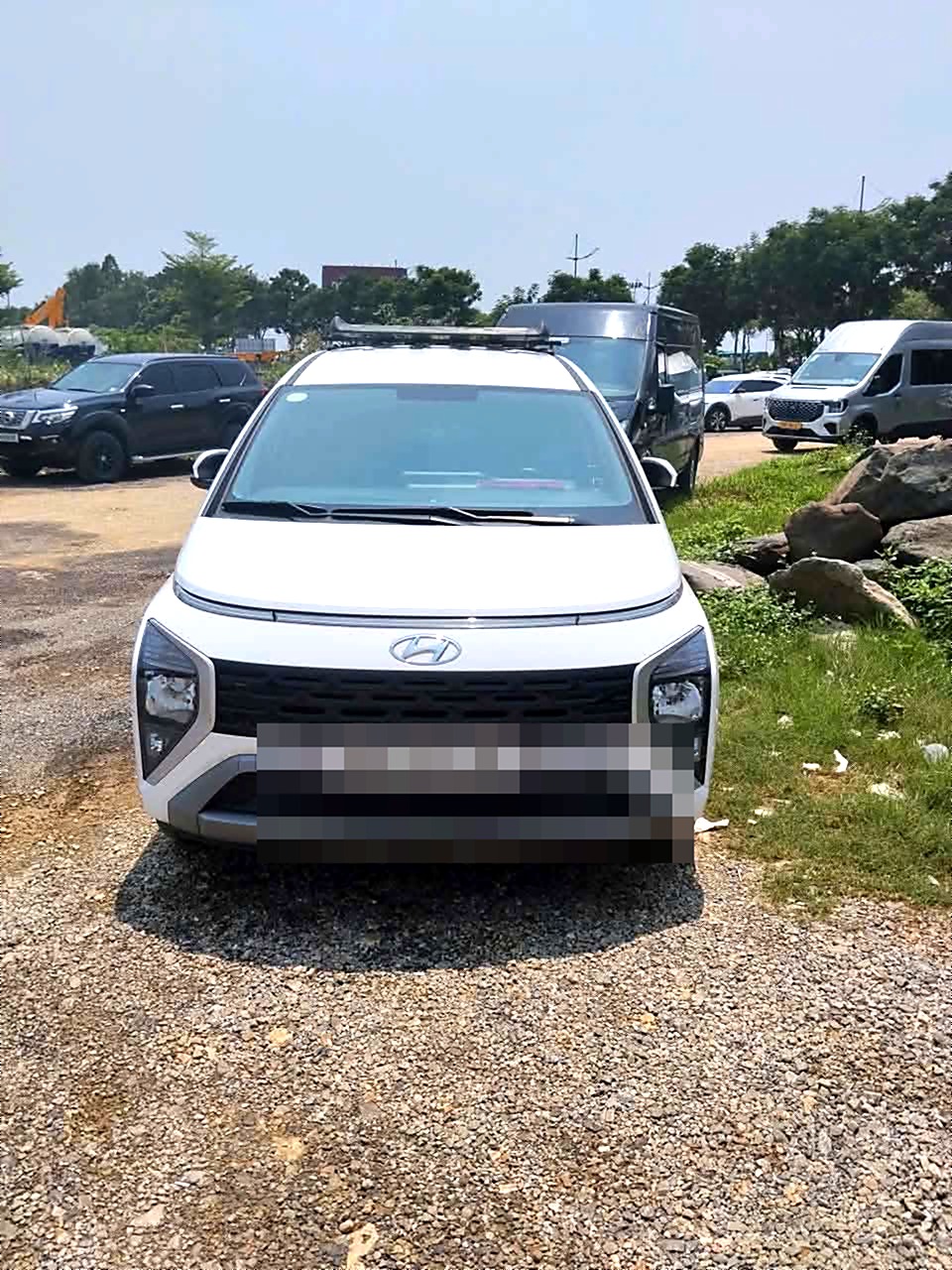 Xe Hyundai Stargazer Quân Hưng Car ngoại thất